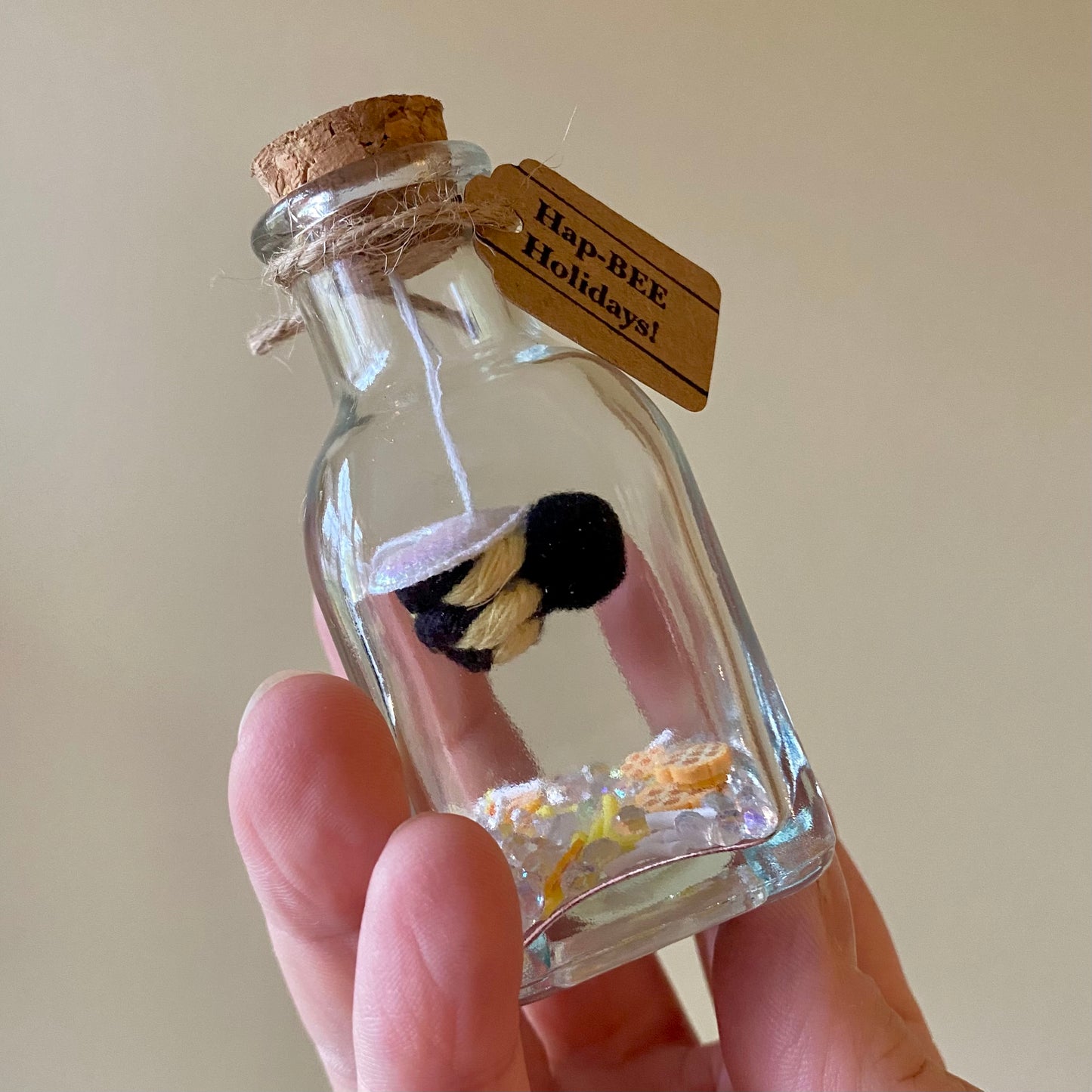 Jar:  Hap-BEE Holidays