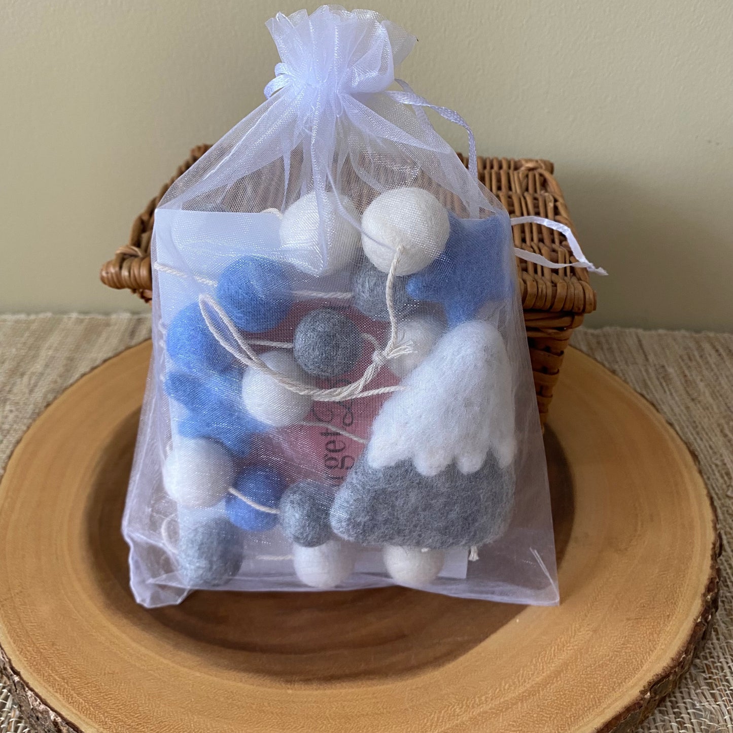 Mountain and Star Felt Garland Light Blue