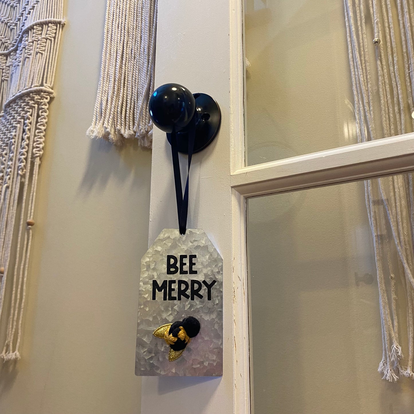 Metal Tag Ornament (Bee Merry)