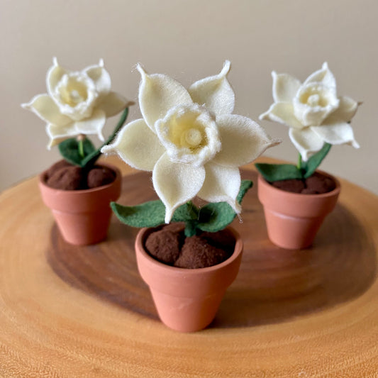 Daffodil Felt Flower (discontinued style)