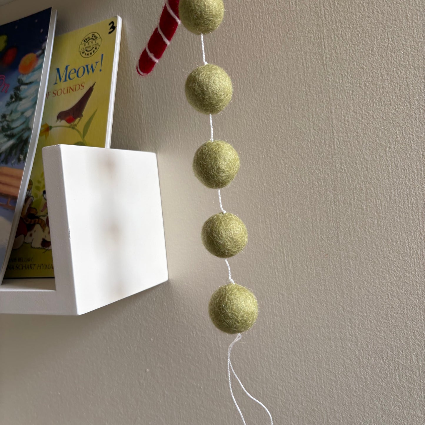 Felt Tree & Candy Cane Garland