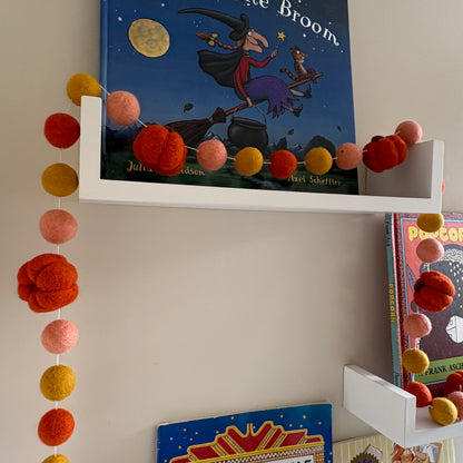 Fall Colours Felt Pumpkin Garland
