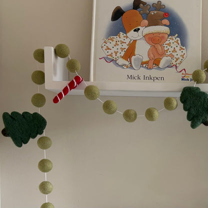 Felt Tree & Candy Cane Garland