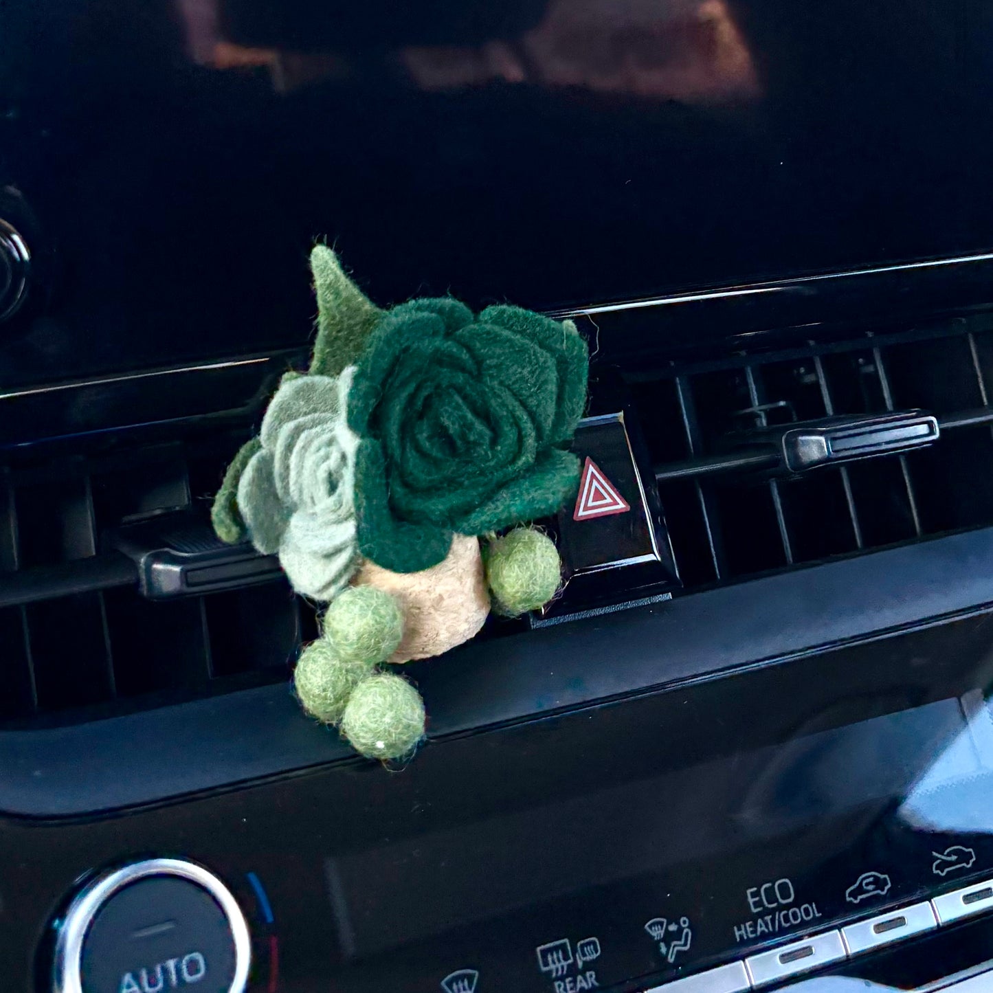 Car Vent Essential Oil Diffuser- Felt Succulent