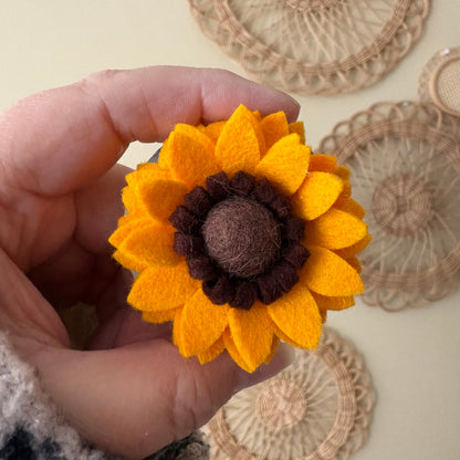 Felt Flower Magnet