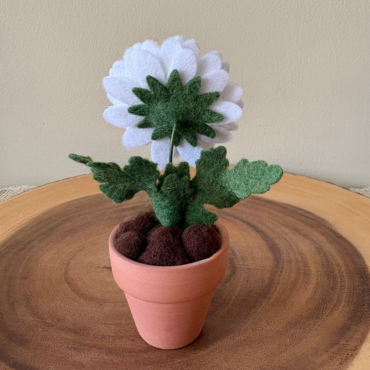 Daisy: April Birth Month Felt Flower