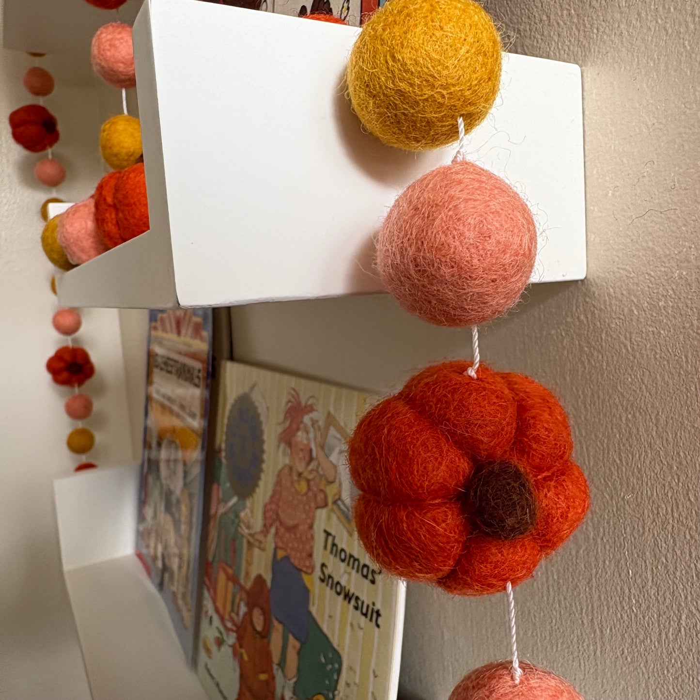 Fall Colours Felt Pumpkin Garland