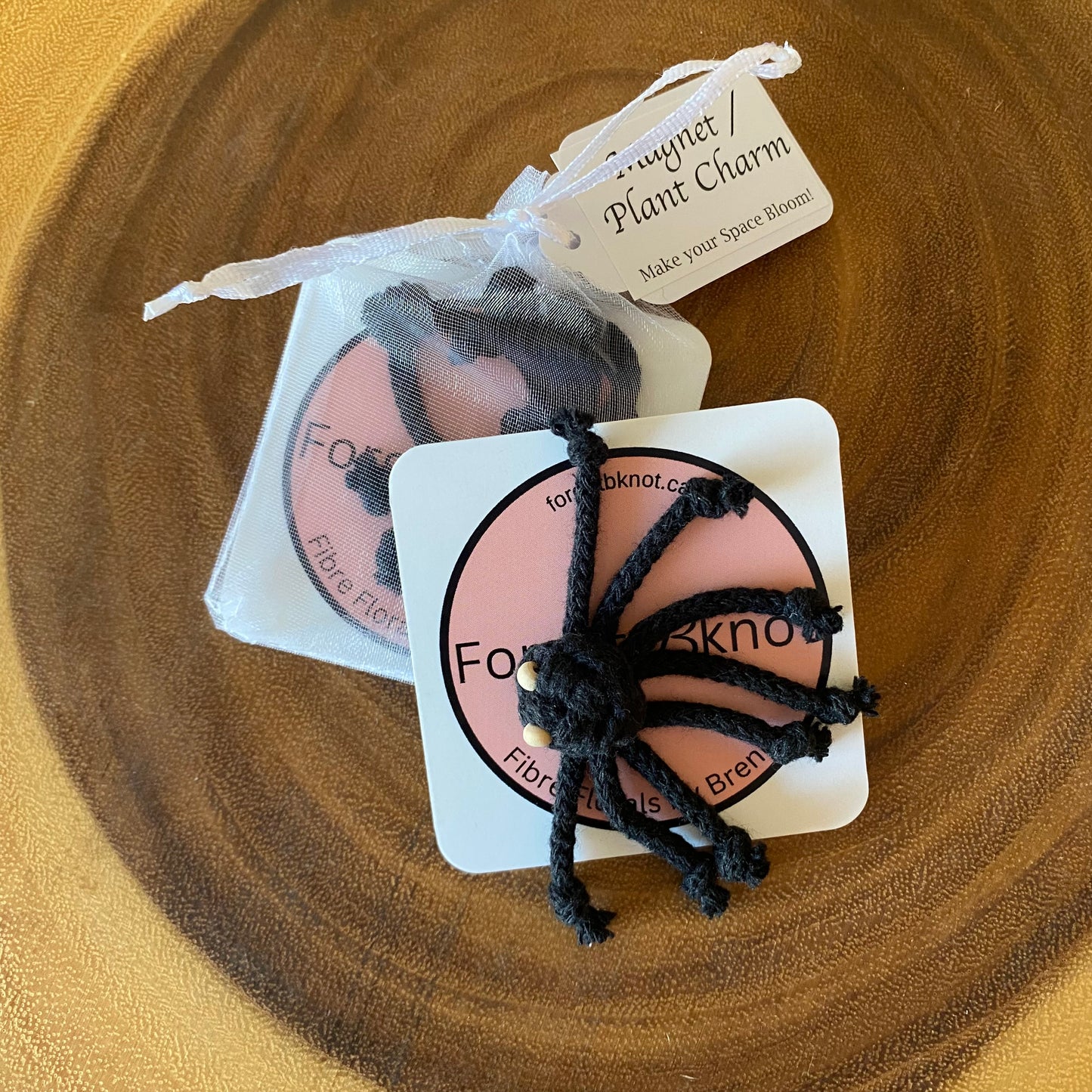 Plant Charm/Magnet - Ladybug/Bee/Spider