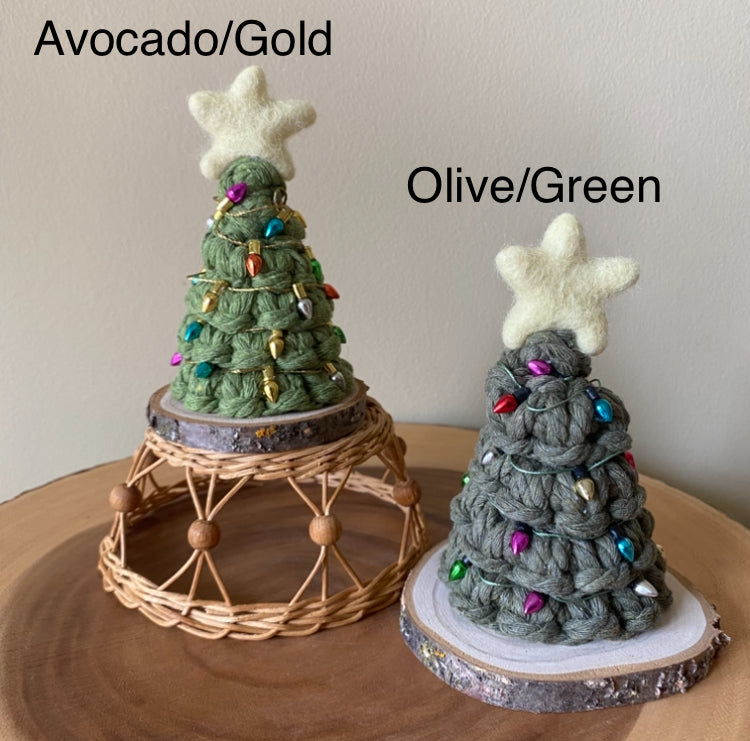 Macrame Christmas Tree (Battery Lights)