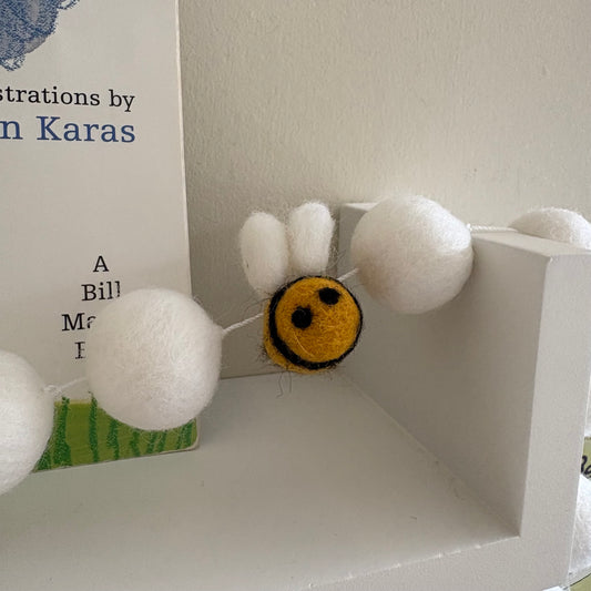 Felt Bee and Flower Garland